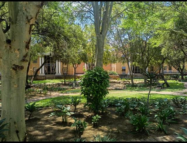 BUSINESS PROPERTY TO RENT IN FAERIE GLEN